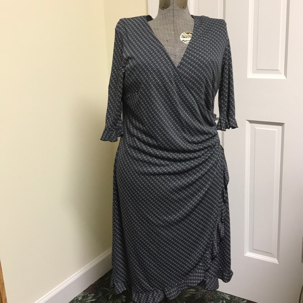 New York and Company faux wrap dress